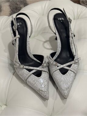 Zara White Crackle Slingback Heels with Black Stiletto